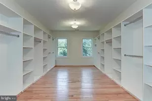 9830 River Rd, Potomac, MD 20854 - Photo 19