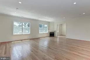 9830 River Rd, Potomac, MD 20854 - Photo 17