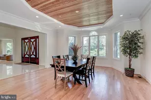 9830 River Rd, Potomac, MD 20854 - Photo 9