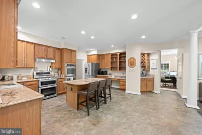 7921 Goodhurst Drive, Gaithersburg, MD 20882 - Photo 25