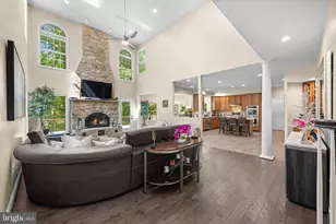 7921 Goodhurst Dr, Gaithersburg, MD 20882 - Photo 13