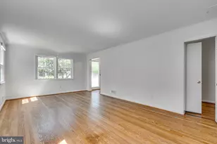 7517 Granada Dr, Bethesda, MD 20817 - Photo 9