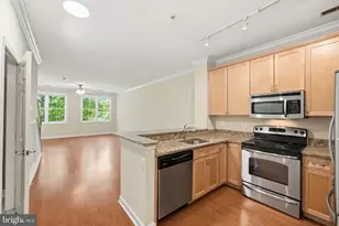 404 King Farm Blvd, Rockville, MD 20850 - Photo 9