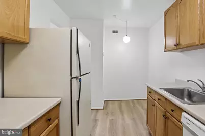 11925 Parklawn Drive #203, Rockville, MD 20852 - Photo 25