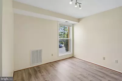 11925 Parklawn Drive #203, Rockville, MD 20852 - Photo 17
