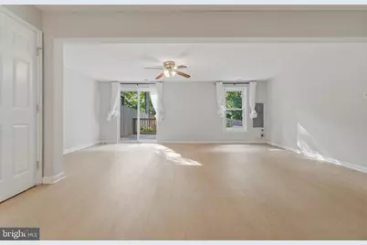 12859 Climbing Ivy Drive, Germantown, MD 20874 - Photo 23
