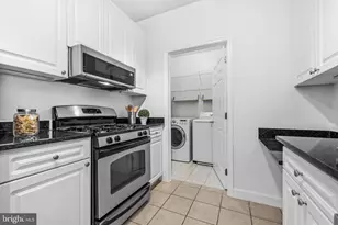501 Hungerford Dr, Rockville, MD 20850 - Photo 9