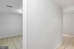 19044 McFarlin Dr, Germantown, MD 20874 - Photo 31
