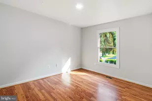 19044 McFarlin Dr, Germantown, MD 20874 - Photo 25