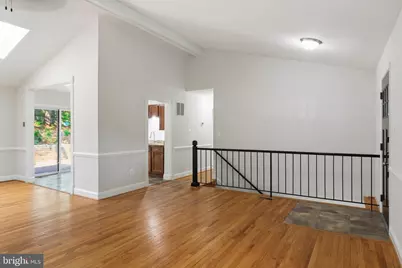 19044 McFarlin Drive, Germantown, MD 20874 - Photo 7