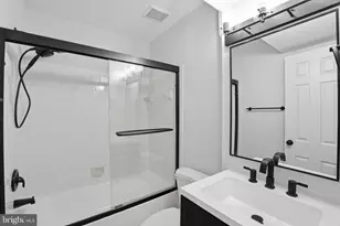 1026 Travis Ln, Gaithersburg, MD 20879 - Photo 23