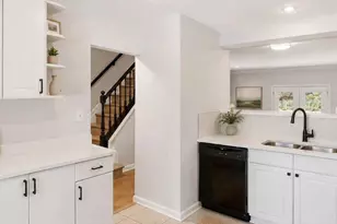 1026 Travis Ln, Gaithersburg, MD 20879 - Photo 7