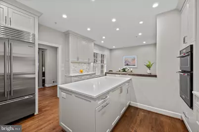 7801 Hidden Meadow Terrace, Potomac, MD 20854 - Photo 7