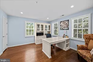 7801 Hidden Meadow Terrace, Potomac, MD 20854 - Photo 19
