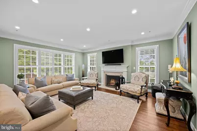 7801 Hidden Meadow Terrace, Potomac, MD 20854 - Photo 11