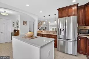 11107 Candlelight Ln, Potomac, MD 20854 - Photo 5