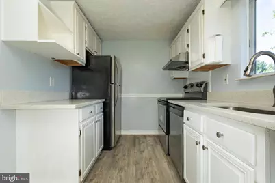 8828 Cross Country Place, Gaithersburg, MD 20879 - Photo 15