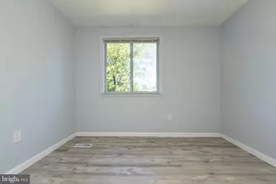 8828 Cross Country Place, Gaithersburg, MD 20879 - Photo 19