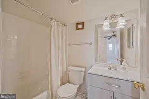 413 Longhorn Crescent, Rockville, MD 20850 - Photo 45
