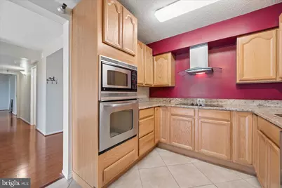 7401 Westlake Terrace #607, Bethesda, MD 20817 - Photo 25