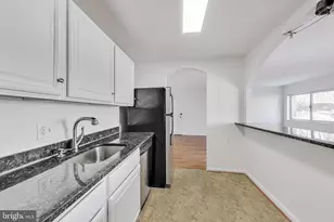 12307 Braxfield Ct, Rockville, MD 20852 - Photo 7