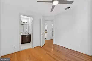 5818 Inman Park Cir, Rockville, MD 20852 - Photo 15