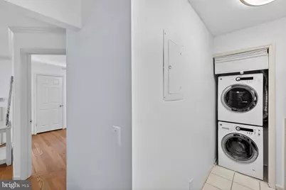 5818 Inman Park Circle #210, Rockville, MD 20852 - Photo 11
