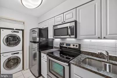 5818 Inman Park Circle #210, Rockville, MD 20852 - Photo 13