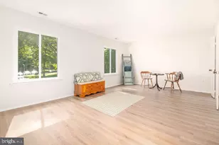 15046 Haslemere Ct, Silver Spring, MD 20906 - Photo 9
