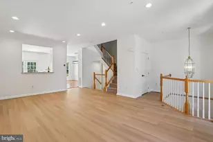 46 Waddington Ln, Rockville, MD 20850 - Photo 11