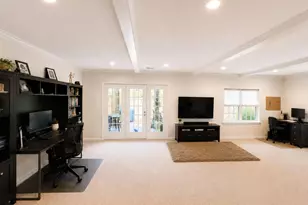 8904 Barrowgate Ct, Potomac, MD 20854 - Photo 15