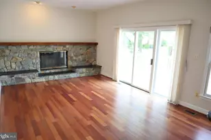 17105 Thatcher Ct, Olney, MD 20832 - Photo 5