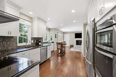 20608 Hartsbourne Way, Germantown, MD 20874 - Photo 11