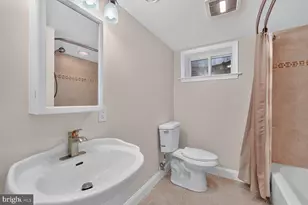 1813 Florin St, Silver Spring, MD 20902 - Photo 17
