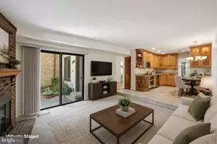 9801 Dairyton Ct, Gaithersburg, MD 20886 - Photo 11