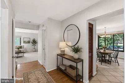 9801 Dairyton Court, Gaithersburg, MD 20886 - Photo 3