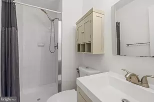 1095 Travis Ln, Gaithersburg, MD 20879 - Photo 9