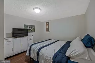 19602 Labelle Ct, Gaithersburg, MD 20879 - Photo 27