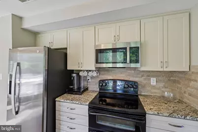 16013 Mills Orchard Drive, Gaithersburg, MD 20878 - Photo 21
