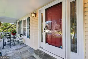 16013 Mills Orchard Dr, Gaithersburg, MD 20878 - Photo 83