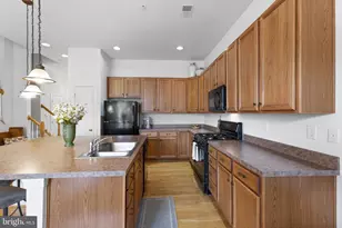 23418 Clarksridge Rd, Clarksburg, MD 20871 - Photo 7
