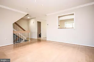 5918 Edson Ln, Rockville, MD 20852 - Photo 5