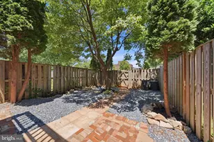 417 Sternwheeler Ct, Gaithersburg, MD 20877 - Photo 47