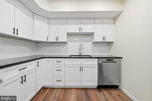 417 Sternwheeler Ct, Gaithersburg, MD 20877 - Photo 17