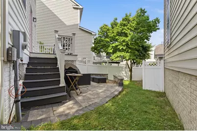 1002 Main Street, Gaithersburg, MD 20878 - Photo 9