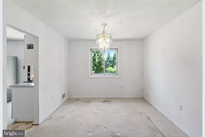 6701 Heatherford Court, Derwood, MD 20855 - Photo 7