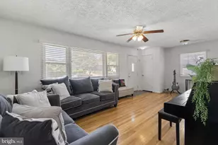 1108 Grandin Ave, Rockville, MD 20851 - Photo 5