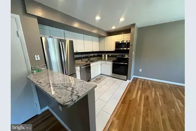 5003 Sentinel Drive #22, Bethesda, MD 20816 - Photo 3