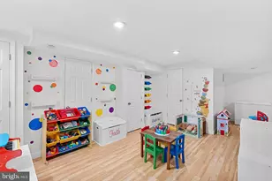 8909 2nd Ave, Silver Spring, MD 20910 - Photo 15