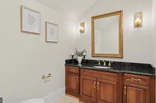 6603 Braeburn Pkwy, Bethesda, MD 20817 - Photo 29